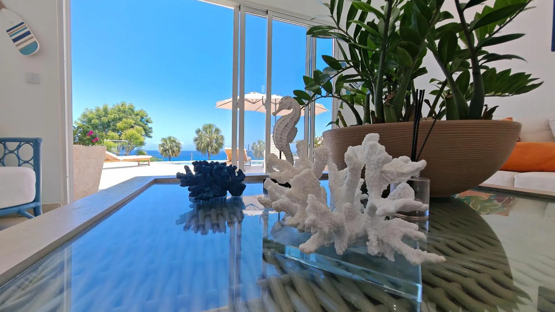 Luxury Oceanfront Villa With Heated Pool, Jacuzzi, Ac, Bbq, Starlink Wi-Fi, Chef'S Kitchen, Staff Included, Mountain Views, Near El Quemaito, San Rafael, And Los Patos Beach Barahona Repubblica Dominicana